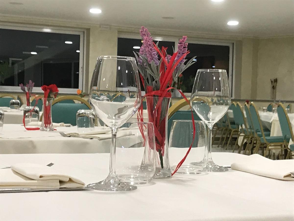Hotel Rigolfo 몬칼리에리 외부 사진