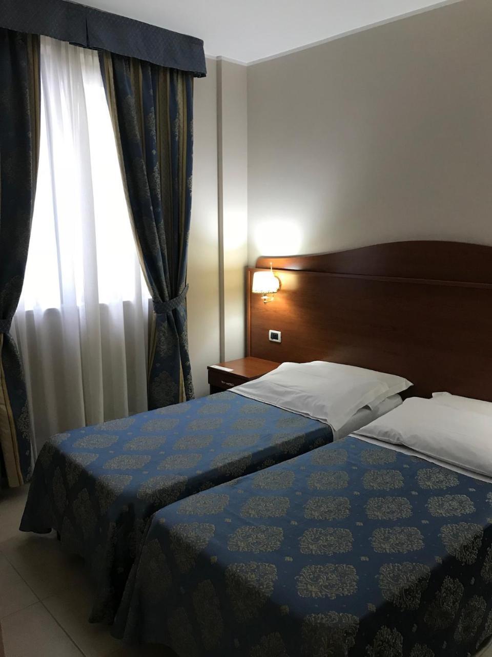 Hotel Rigolfo 몬칼리에리 외부 사진